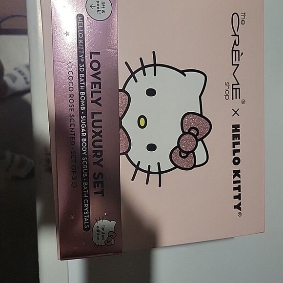 The Creme Shop Limited Edition Hello Kitty Cherry Blossom3 Pc Set W/Hand Cr Trio - Picture 2 of 2